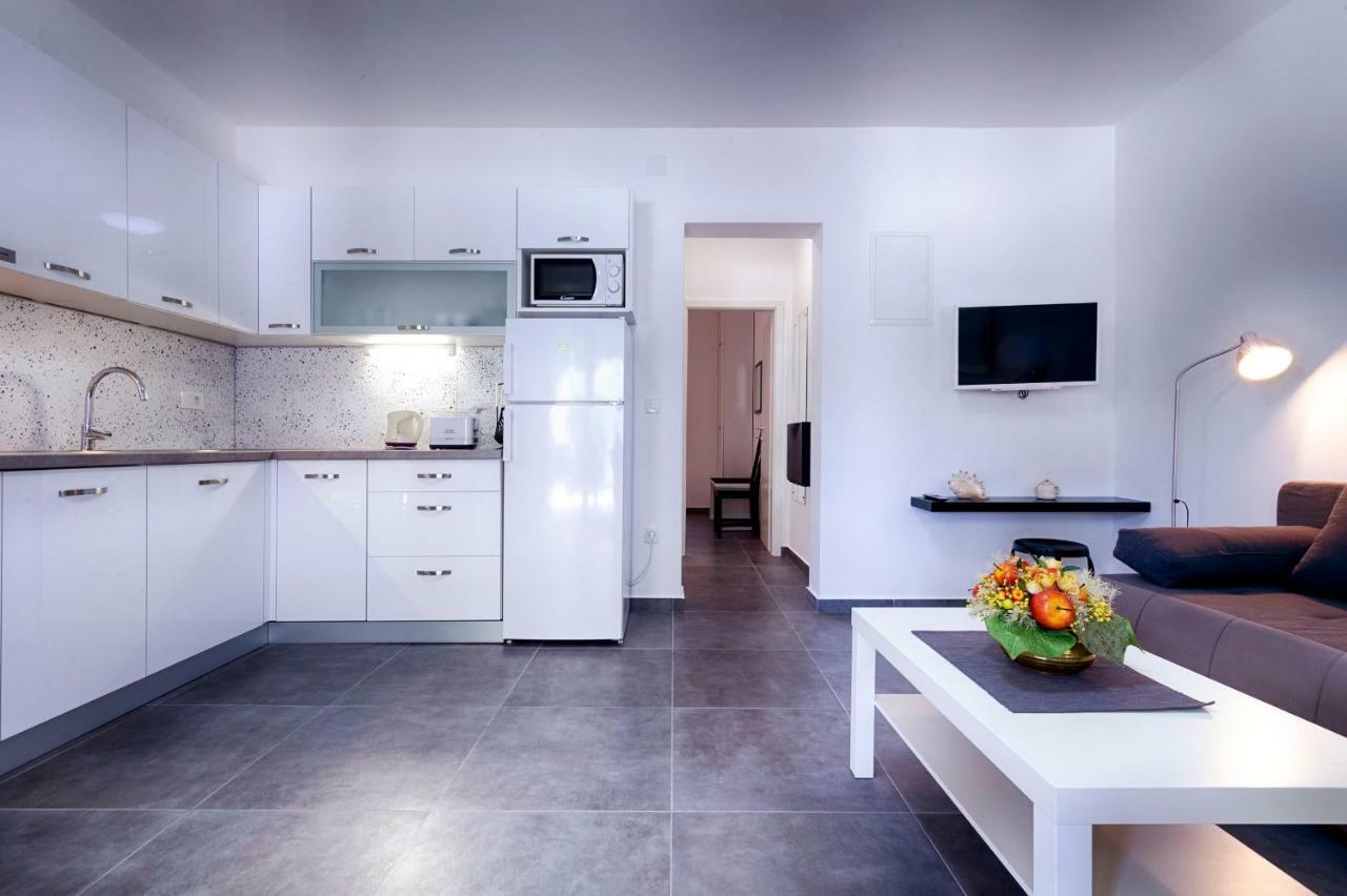 Apartmani Dule Komiža Dış mekan fotoğraf
