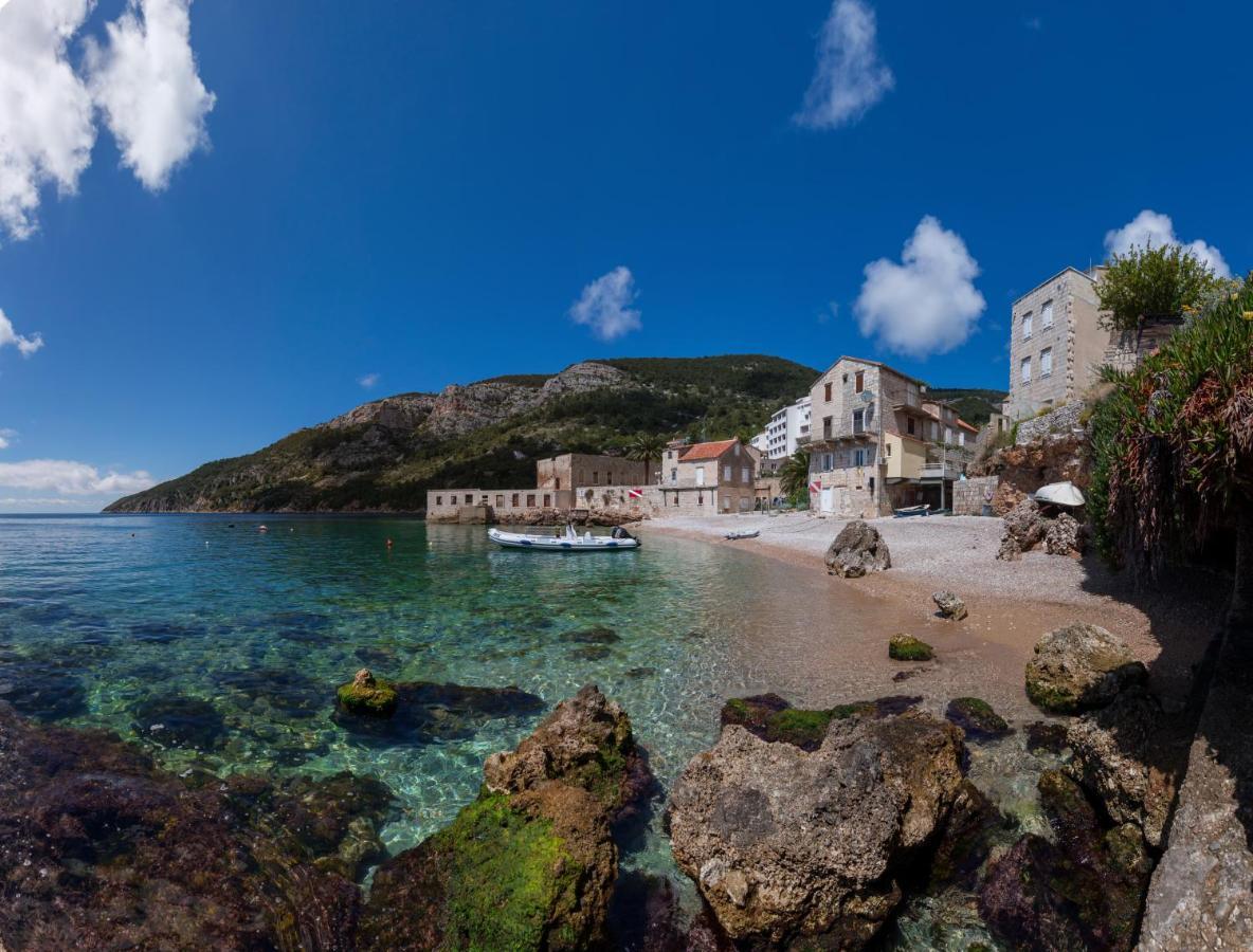 Apartmani Dule Komiža Dış mekan fotoğraf